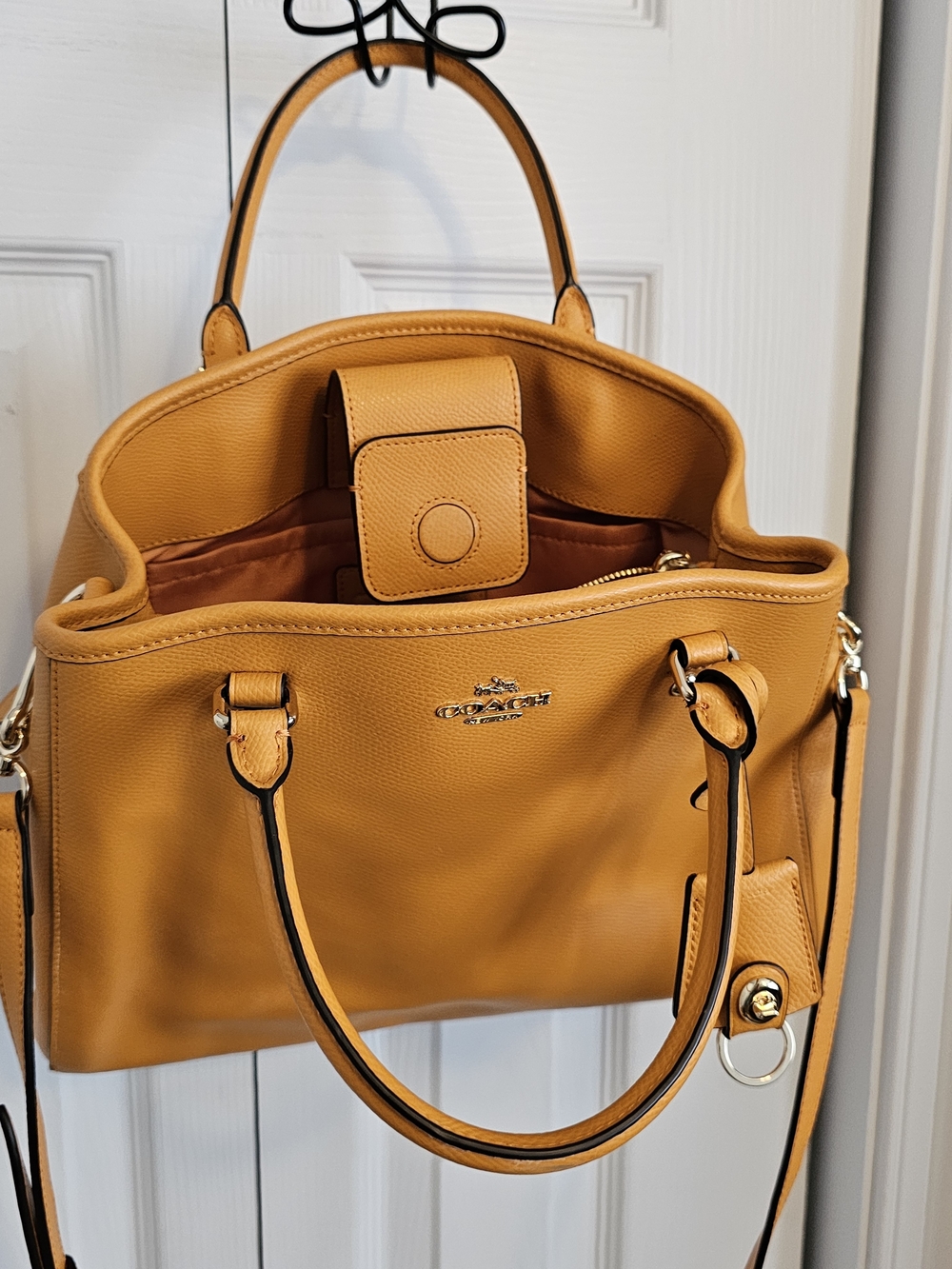 Coach Pebbled Leather Satchel Tote in Tangerine. Crossbody Strap. - Picture 15 of 16